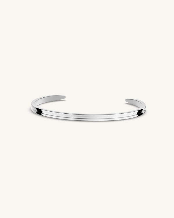 A Square Bangle in 925 Sterling Silver from Waldor & Co. The model is Demure Bangle Sterling Silver.