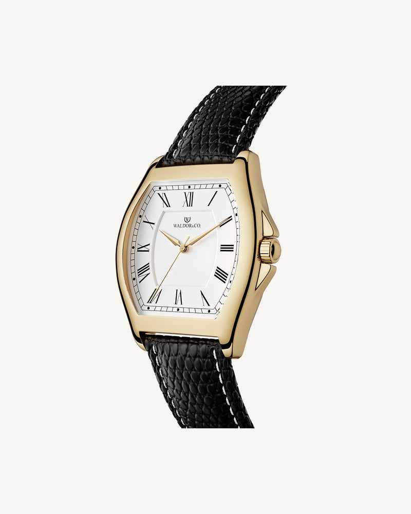 A square mens watch in gold-plated stainless steel from Waldor & Co. with white dial. Ronda movement. The model is Constant 40 Tremezzo 37x45mm.